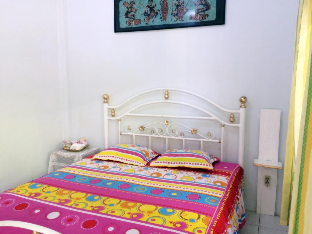 Griya 24 Homestay Медан Екстериор снимка