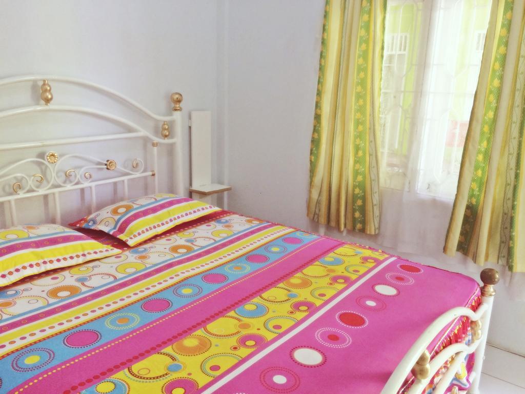 Griya 24 Homestay Медан Екстериор снимка